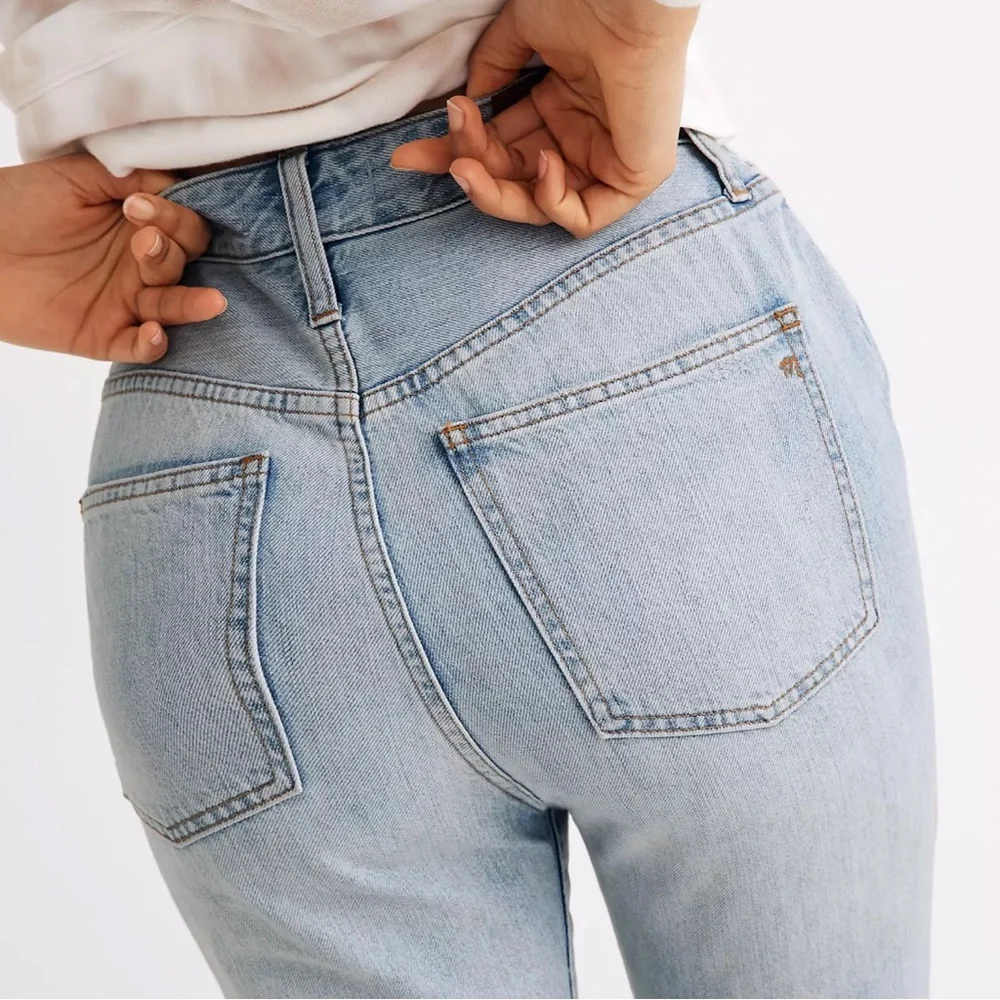 Madewell The Curvy Perfect Vintage Jean in Fitzgerald Wash - Picture 4 of 14